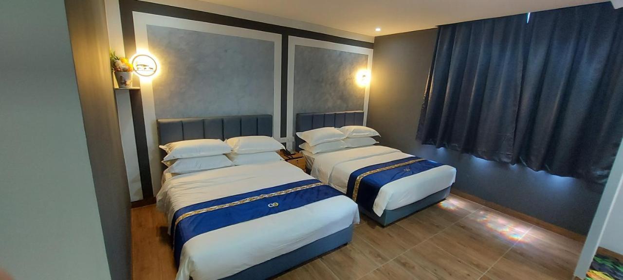 Good 9 Hotel - Cahaya Kota Puteri Пасір-Ґуданґ Екстер'єр фото