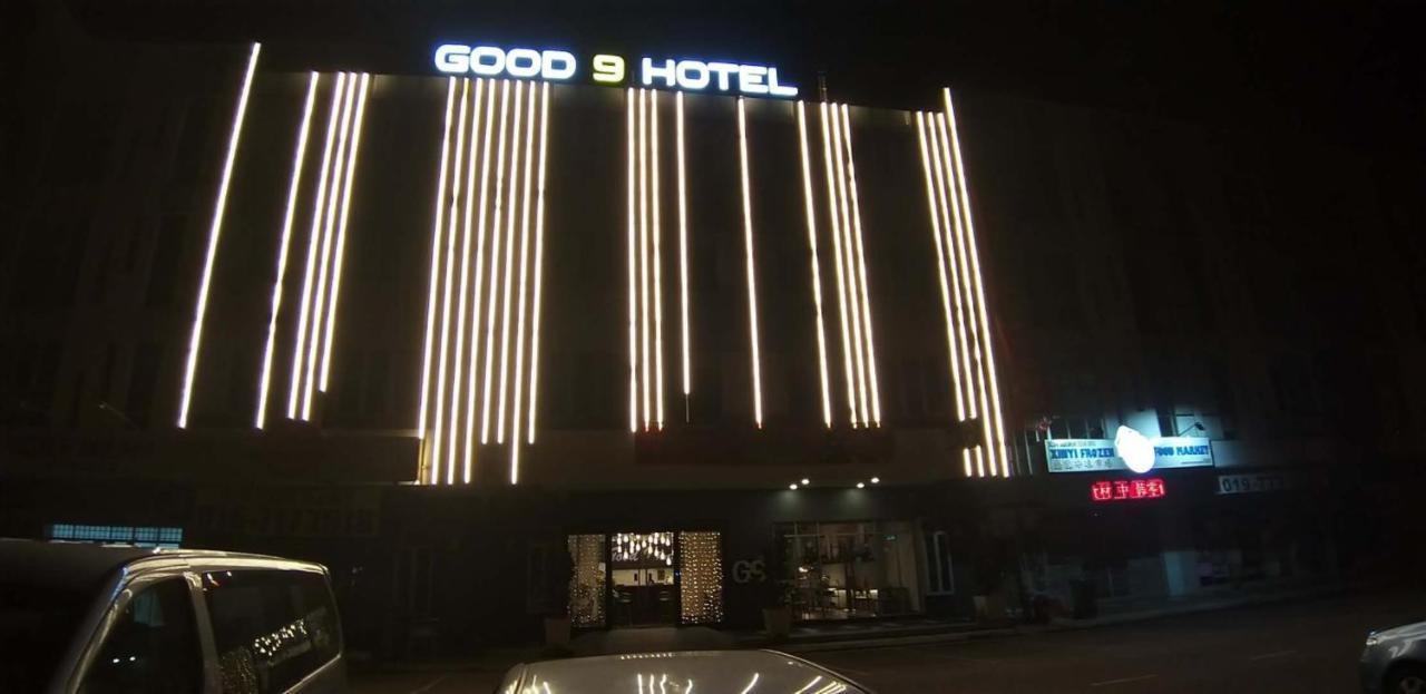 Good 9 Hotel - Cahaya Kota Puteri Пасір-Ґуданґ Екстер'єр фото