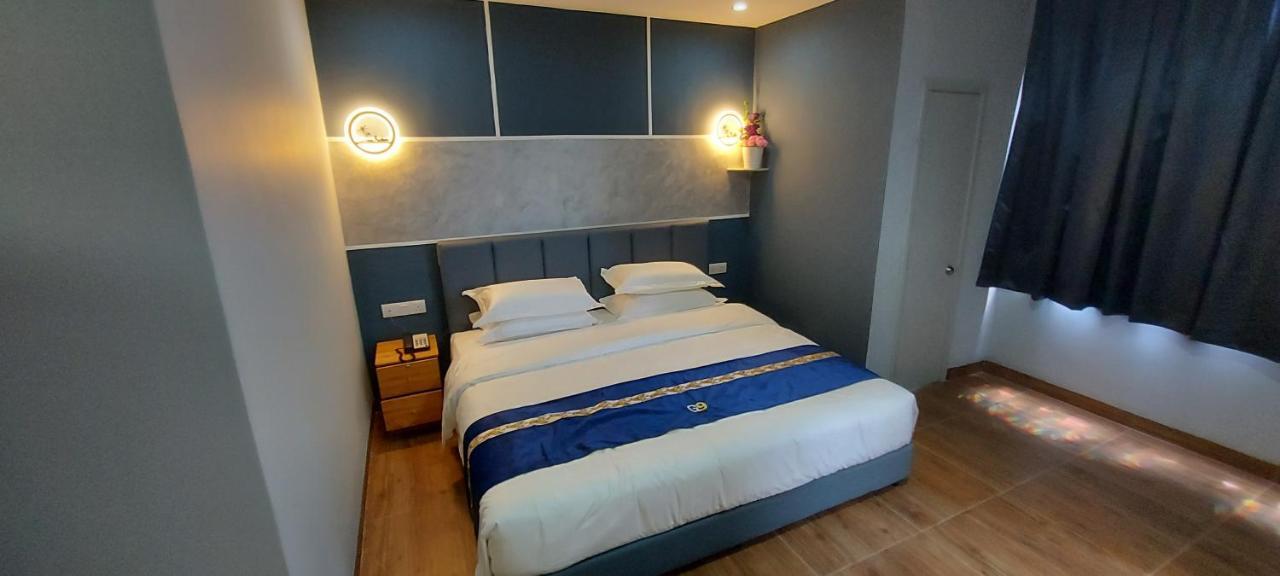 Good 9 Hotel - Cahaya Kota Puteri Пасір-Ґуданґ Екстер'єр фото