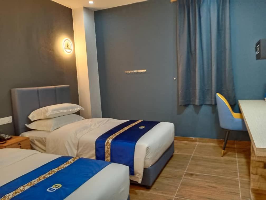 Good 9 Hotel - Cahaya Kota Puteri Пасір-Ґуданґ Екстер'єр фото