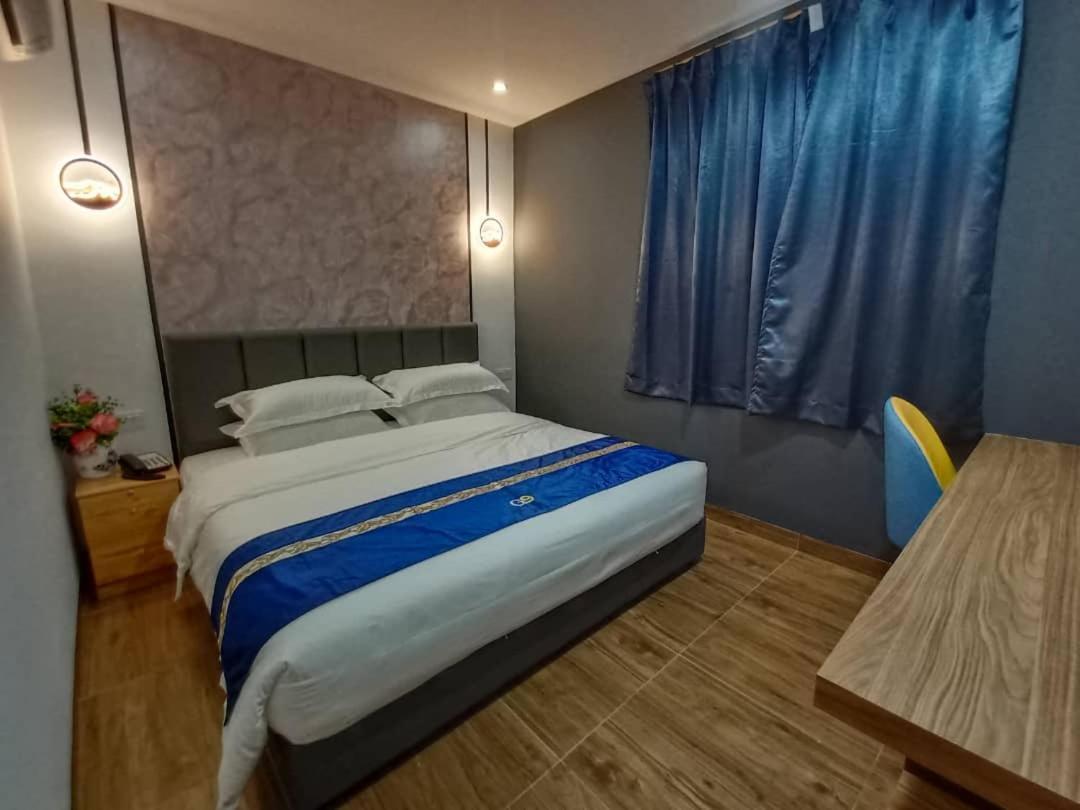 Good 9 Hotel - Cahaya Kota Puteri Пасір-Ґуданґ Екстер'єр фото